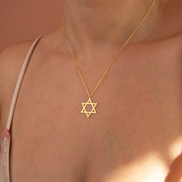 14K Gold Star of David Necklace, Jewish Star Religious Charm Pendant, Minimalist Gold Jewish Star Pendant, Handmade Magen David Necklace