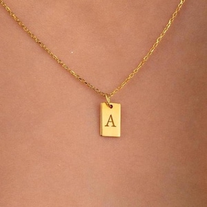 Collar con inicial de oro macizo personalizado, collar con inicial de oro, collar con letra para mujer, dije con inicial, colgante con letra grabada personalizada