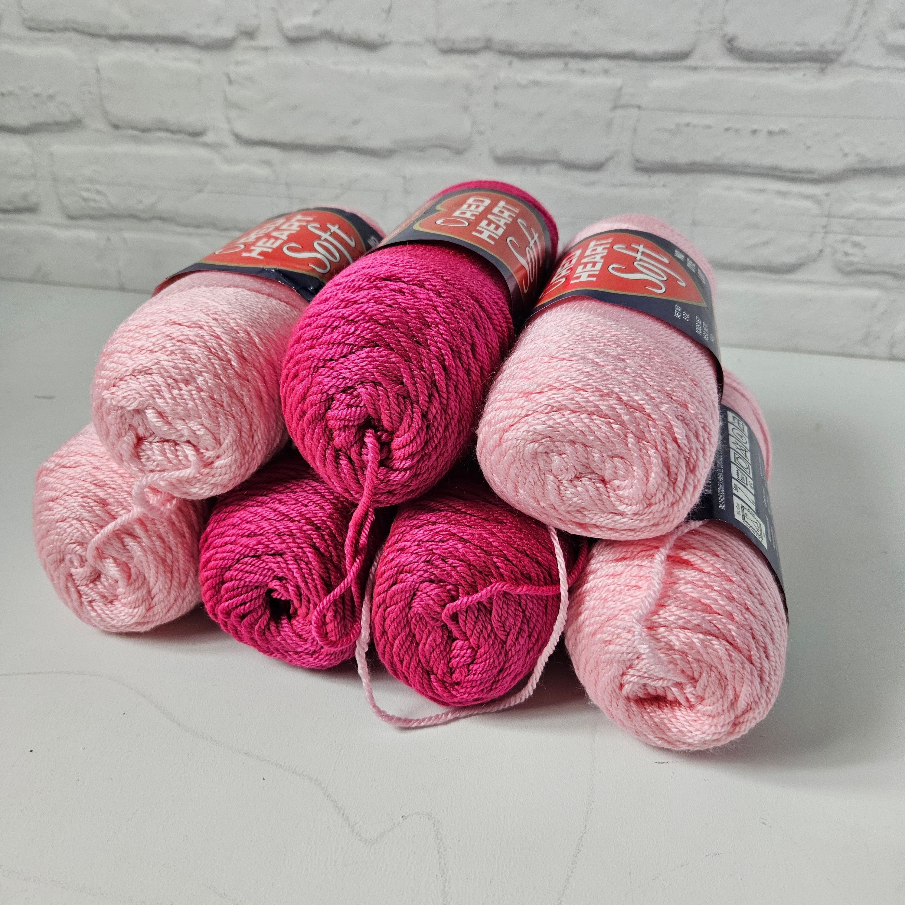 Big Twist Value Yarn Hot Pink Acrylic Worsted Weight Yarn Crochet and Knit  Craft Supplies 