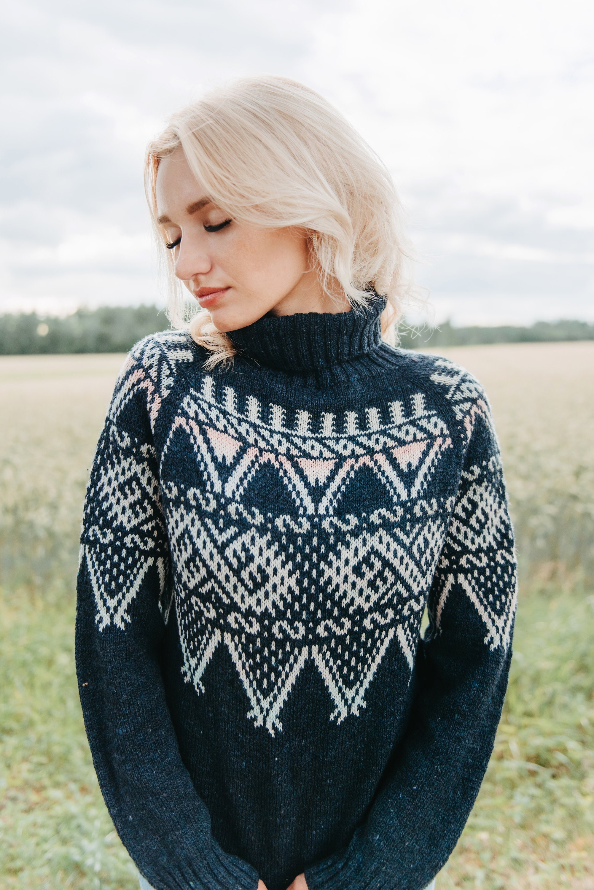 トップス Mock Turtle - Knit Patchwork Mock Turtle - Knit Patchwork