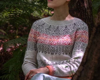 Song Of The Moon Sweater | Colorwork knitting pattern | Womens pullover | PDF