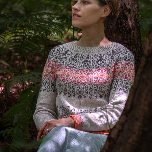 Song Of The Moon Sweater | Colorwork knitting pattern | Womens pullover | PDF