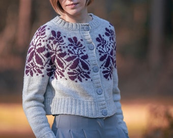 Barberry Sweater stranded colorwork knitting pattern | Top down yoke | DK weight | women cardigan | PDF