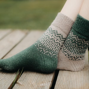 Stranded colourwork socks | knitting pattern | toe up | unisex funky socks | PDF