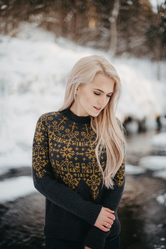 Sweater Knitting Pattern | Stranded Colorwork | Top Down Yoke