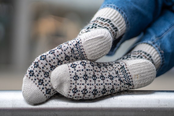 London Memories Colorwork Socks | Knitting Pattern | Toe up
