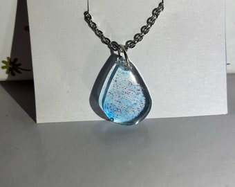 Epoxy ketting, blauwe druppel