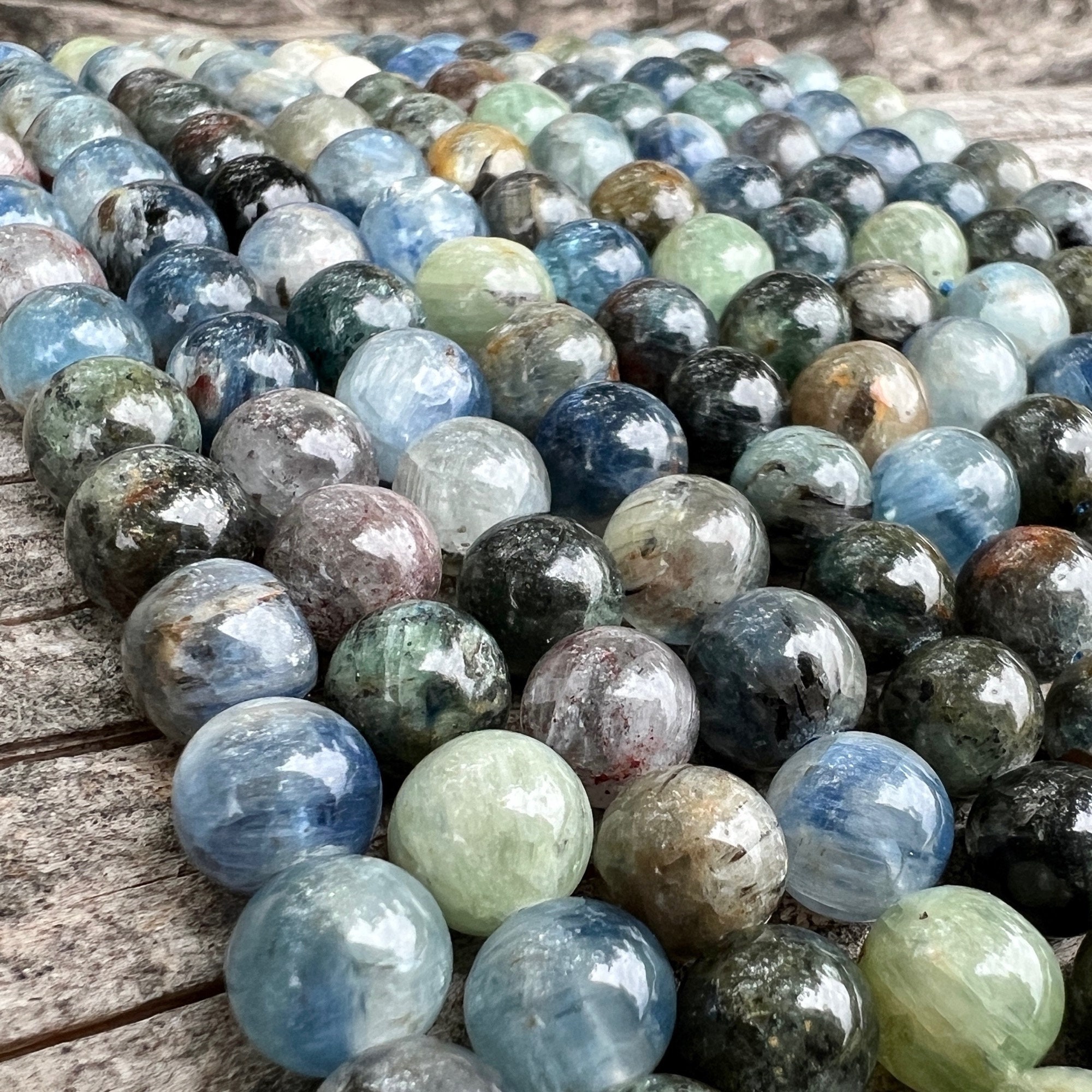 Intrinsic Trading Beads UK