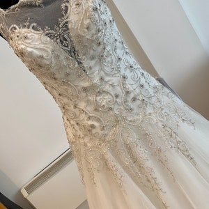 Full lace Dress