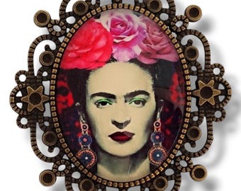 Modern Frida Kahlo cameo brooch - Mexican boho jewelry - Shabby chic accessory.