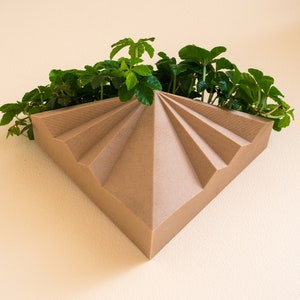 Geometrischer Übertopf aus Holz ""DAISY"" | Geometrischer Blumentopf für Zimmerpflanzen