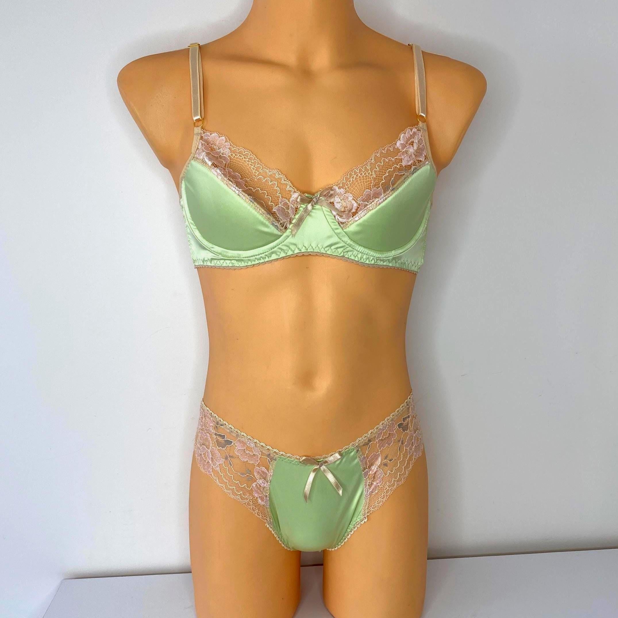 daisy garter belt Oh La La Cheri Elaina Lace and Strap Shelf Bra Set 40-10857