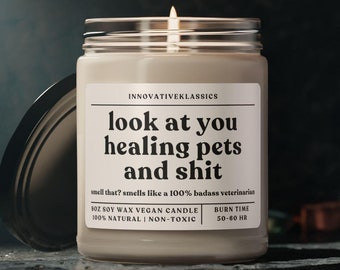 Funny Vet Gifts for Men Women Vet Graduation Candle Gift for Veterinarian New Future Vet School Grad Animal Doctor Birthday Christmas Gifts