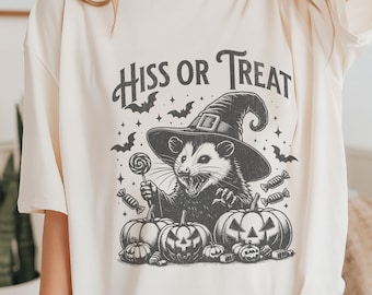 Opossum Halloween Shirt Funny Opossum Tee Hiss or Treat Opossum Lover Gifts Cute Halloween Unisex TShirt Vintage Retro Possum Halloween Tees