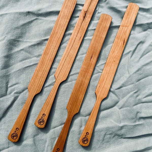 Handmade Sourdough Spurtle Spatula - Locally hand carved wooden mixer & scraper - Made in England
