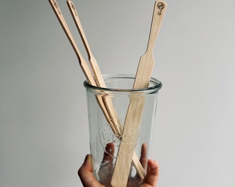 Handmade Sourdough Spurtle Spatula - Locally hand carved wooden mixer & scraper - Made in England