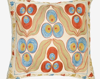 Finely embroidered Suzani cushion - silk - Chintamani motif