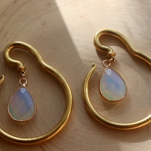 4g+ Faceted Opal Teardrop Gem Hanger  l  Stretched Ears Earring Spiral  l  Witchy Boho Earrings  l  Women’s Gift