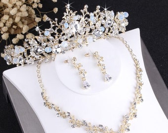 Exquisite Light Blue Gold 3pc Wedding Set / Regal Tiara / Tiara Headband / Bridal Tiara / Wedding Crown/ Wedding Jewellery Set/ Floral Tiara