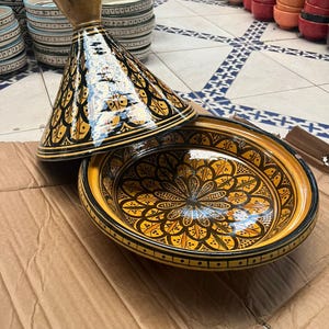 Hand Painted Moroccan Ceramic Tagine-Unique Serving Plate-Moroccan Pottery Tagine-Ceramic Tagine For Meals Serving Marrakech Tagines