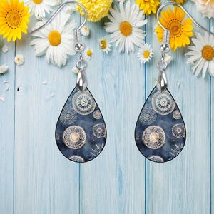 denim medallion pattern