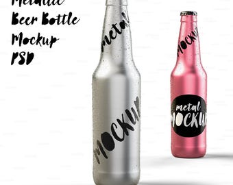 Maqueta PSD de botella de cerveza metálica: etiqueta y colores editables para la imagen de marca de bebidas.