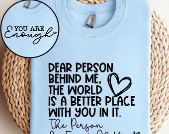 Cara persona dietro di me SVG, persona dietro di me in formato SVG, gentilezza in formato SVG, alla persona dietro, citazioni positive in formato SVG, persona dietro di me camicia in formato SVG