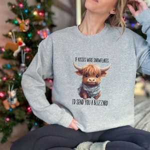 Winter Highland Cow Sweatshirt, Christmas Sweatshirt, Highland Cow Lover Sweatshirt Scottish Highland Cow Sweatshirt,Scottish Coo Sweatshirt