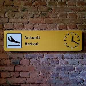 Orologio da aeroporto | Orologio di design | Orologio da parete | Orologio da aereo | Arrivo | Arrivo | Aeroporto | Orologio del terminal | Segnaletica del terminal | TXL | Segnaletica per area di attesa