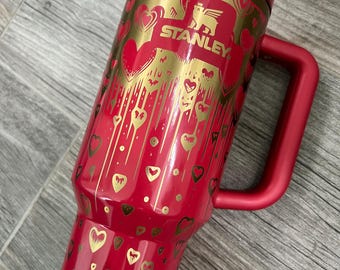 40oz Holly Berry Gloss Stanley Tumbler - Falling Hearts