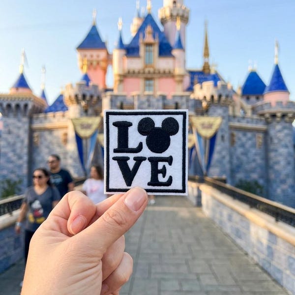 Patch thermocollant Mickey Love - Patch brodé Disney LOVE