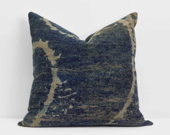 JESSE - 22x22 Classic Pillow Cover//Square// Bohemian Farmhouse Style// Batik, Handmade, Hand-dyed Fabric