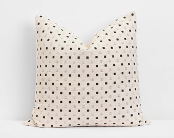 COCO - 22x22 Pillow Cover// Cotton// Black Checker Design On White Background//Mod Geometric Pattern