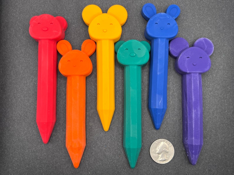 Topped Pencil Crayons Large Size Animal / Flower Hand Grip Helper Kids