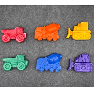 Construction Vehicle Shaped Crayons - Gifts for Kids - Party Favors - Stocking / Basket Stuffers - Holiday / Birthday Gifts