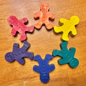 Gingerbread People Crayons- Gingerbread Men - Christmas - Gifts for Kids - Party Favors - Stocking Stuffers - Holiday Gifts