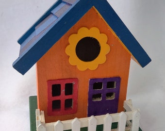 A Cozy Birdhouse Cottage