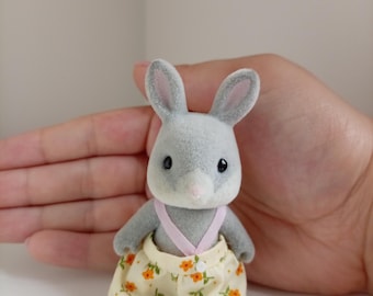 Vintage Cottontial Grey Daughter|Retired Critter|Retired Collectable Figures