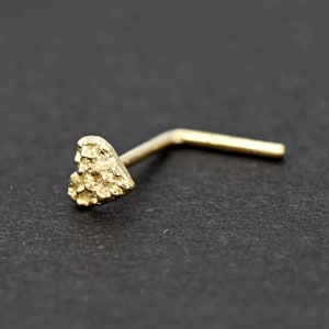 Tiny 3mm Nugget Heart 14 Karat Yellow Gold Nose Stud Ring L Shape End, Minimalist Nugget Heart Nose L Bend Gold Ring 22 Gauge