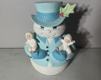 Vintage-Style Ceramic Snowman Figurine with Snow Babies – 10" Winter Holiday Décor