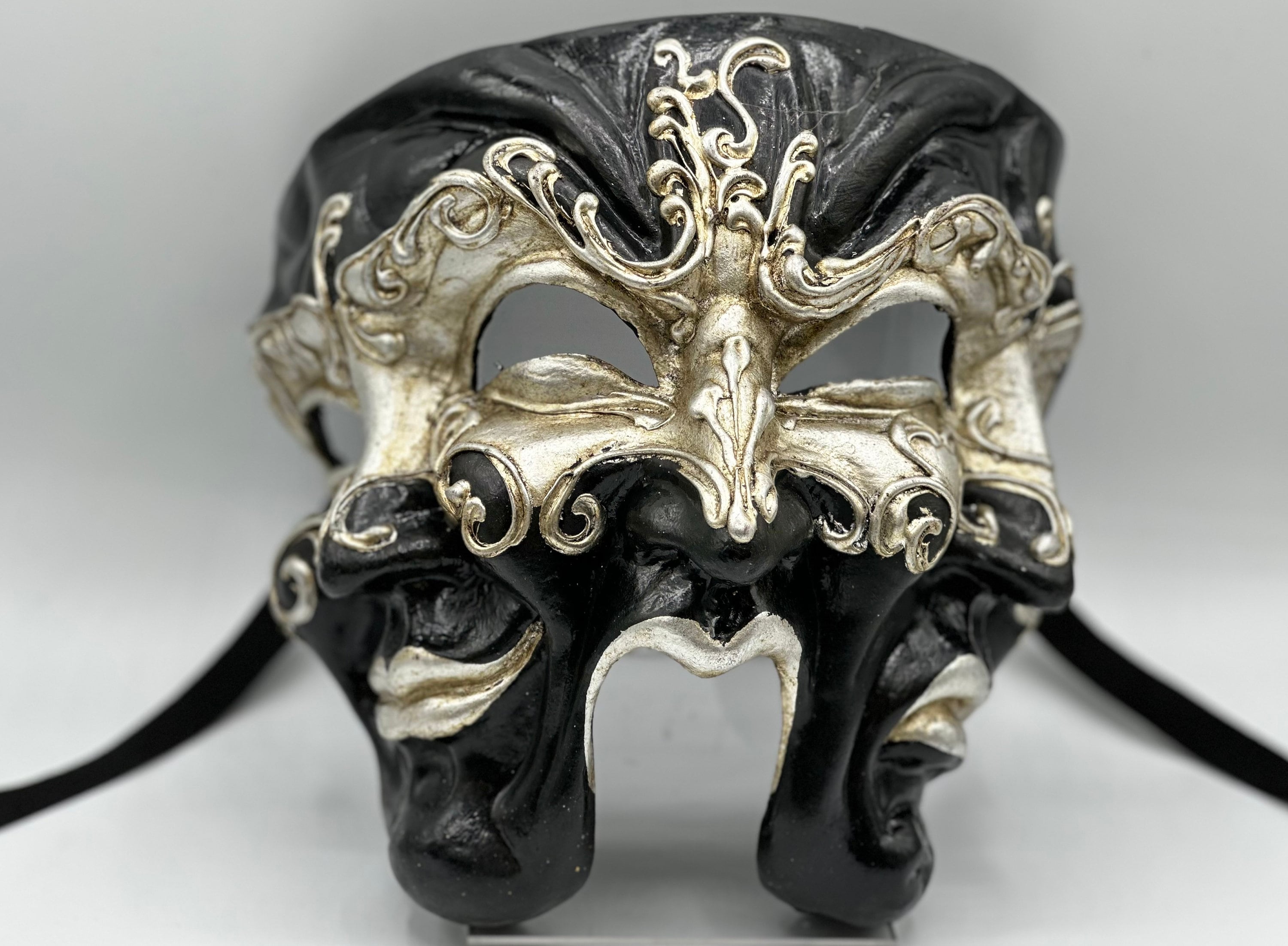 Máscara veneciana negra para hombre y mujer. - Karabu srls
