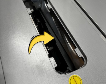 Cubierta antipolvo mejorada para sierra de mesa Bosch 4100: ahora admite cortes biselados.