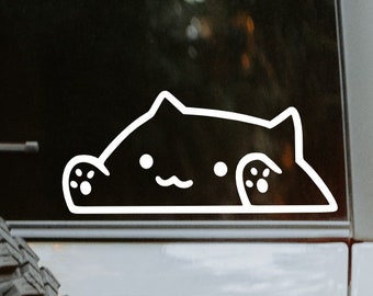Puede incluir: Un contorno blanco de un gato negro con una expresión linda, acostado con sus patas visibles. El gato está mirando hacia la derecha. La imagen está sobre un fondo negro.