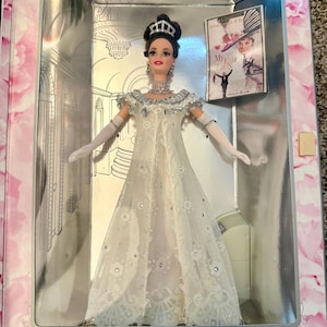 barbies formal dresses Barbie's Formals: Gown Specialists - Prom Dresses, Designer Dresses, Special Occasion Gowns