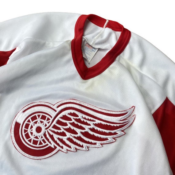 90's Red Wings Hockey Jersey - image 2