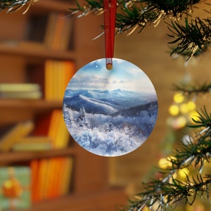 Schnee in den Blue Ridge Mountains Weihnachtsschmuck - Aquarell Druck Ornamente