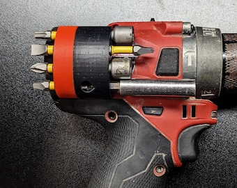 Portabrocas magnético para taladro percutor/atornillador Milwaukee M12 2504-20 de 1/2" y atornillador de impacto 2553-20 de 1/4"