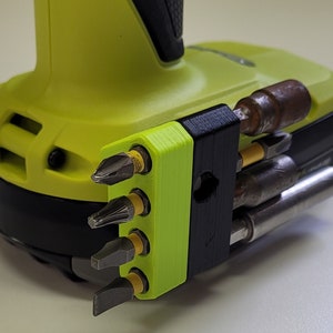 Ryobi 18V インパクトドライバーおよびドリル用磁気ビットホルダー