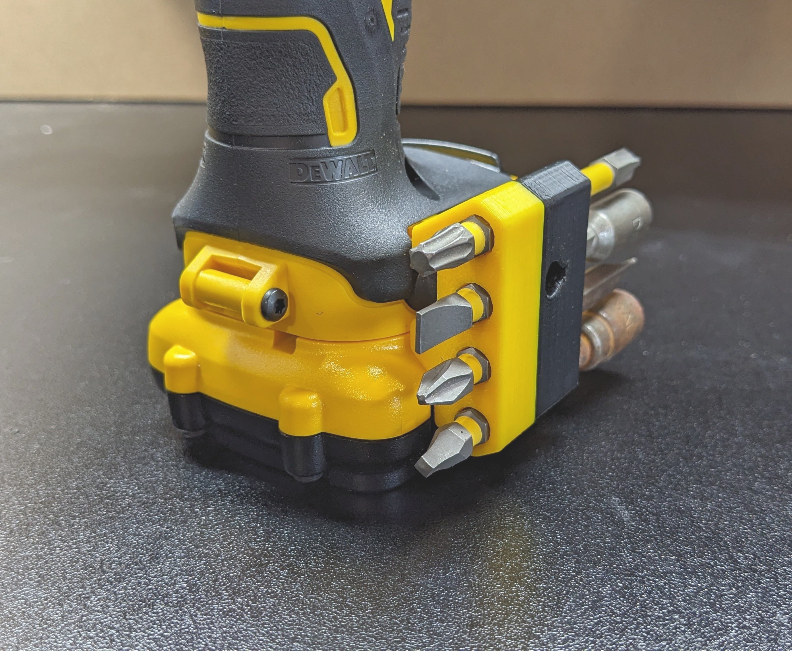 DeWALT Drill Bit Holder Magnetic Bit Holder Clip For Dewalt 20V MAX Drills & Impact Drivers | Made In USA Usa Made Bit Holder - Foto 9