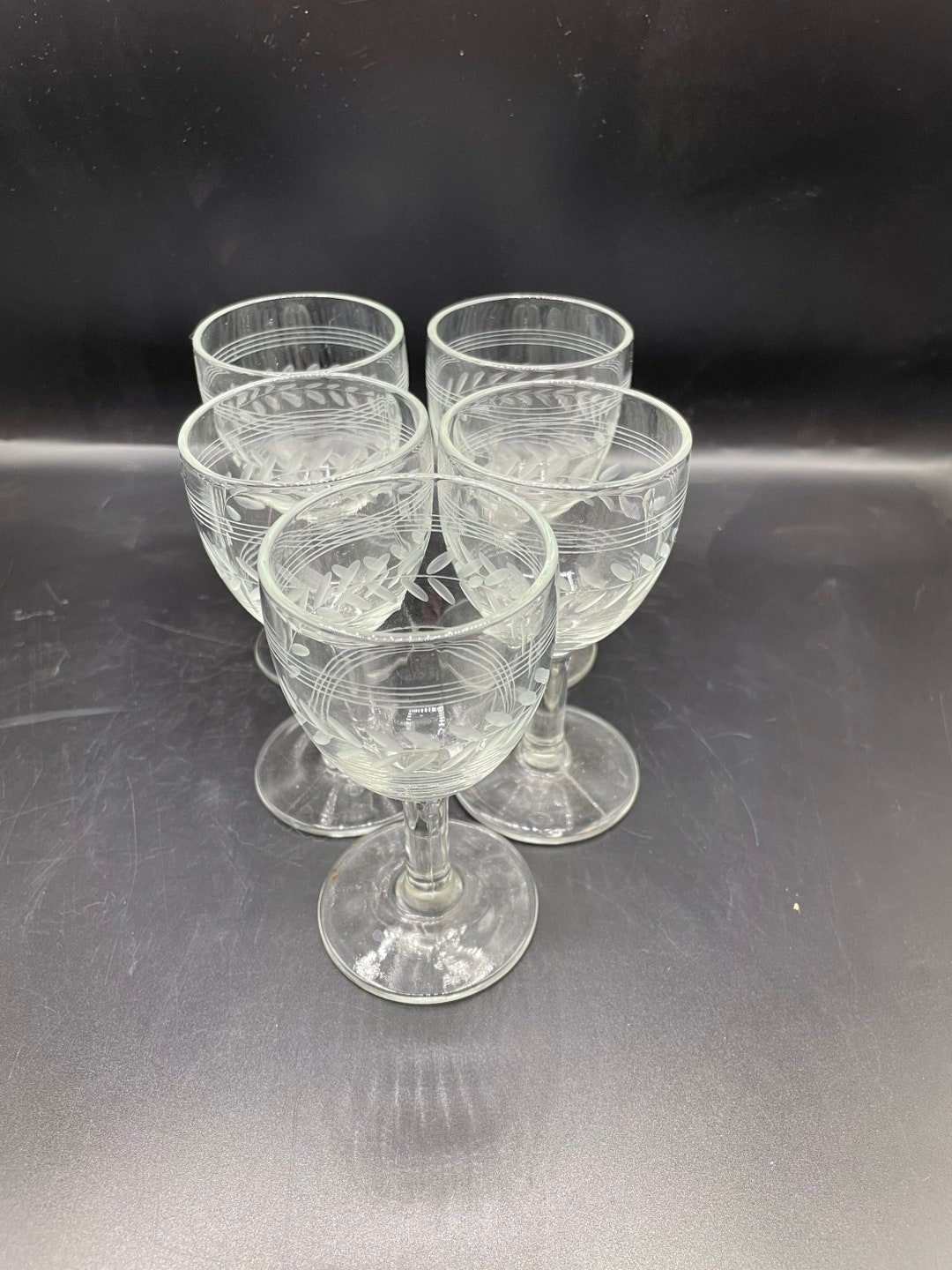 Set of 5 Vintage Anchor Hocking Cordial Wine Glasses Gray Laurel Leaf